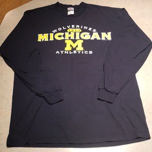 Shirts - Men’s University of Michigan L/S tee Sz L Shirts - Men’s University of Michigan L/S tee Sz L